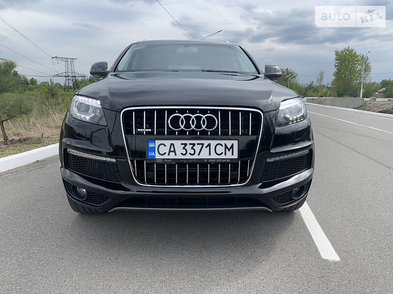 Позашляховик / Кросовер Audi Q7 2009 в Києві