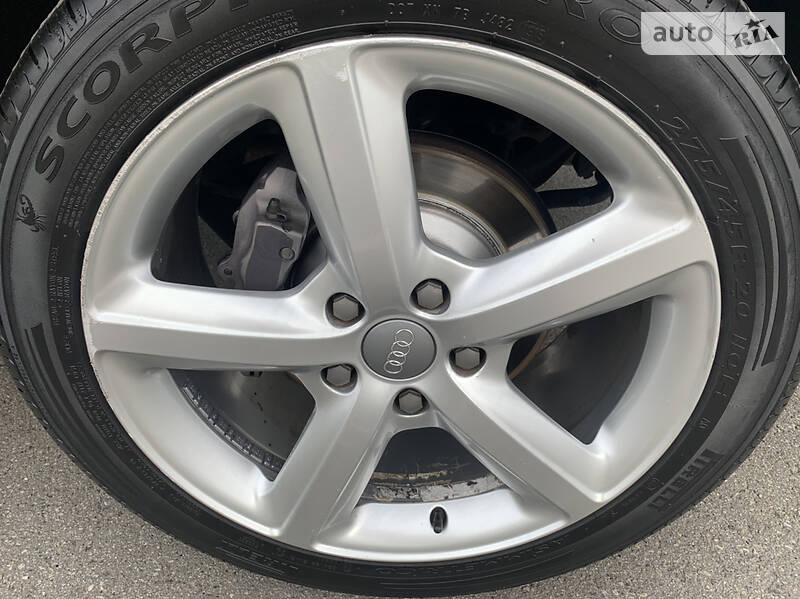Позашляховик / Кросовер Audi Q7 2009 в Києві