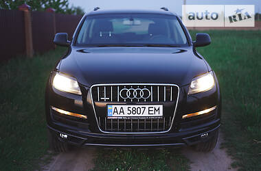 Внедорожник / Кроссовер Audi Q7 2011 в Киеве