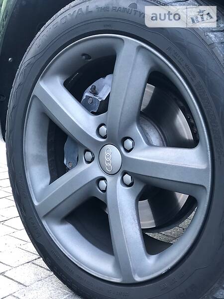 Позашляховик / Кросовер Audi Q7 2014 в Києві