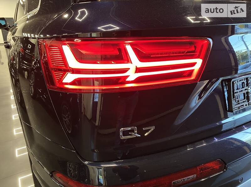 Позашляховик / Кросовер Audi Q7 2017 в Одесі фото 41 Позашляховик / Кросовер Audi Q7 2017 в Одесі