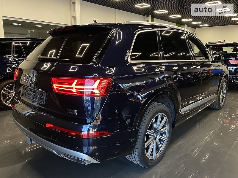 Позашляховик / Кросовер Audi Q7 2017 в Одесі фото 46 Позашляховик / Кросовер Audi Q7 2017 в Одесі