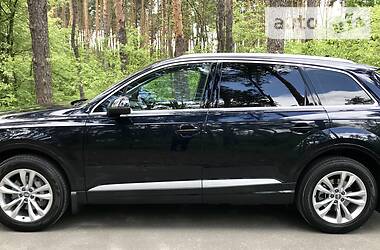 Позашляховик / Кросовер Audi Q7 2016 в Києві