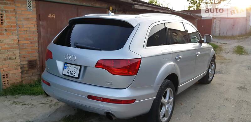 Позашляховик / Кросовер Audi Q7 2007 в Хмельницькому