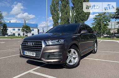 Внедорожник / Кроссовер Audi Q7 2017 в Житомире