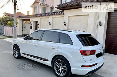 Внедорожник / Кроссовер Audi Q7 2017 в Одессе