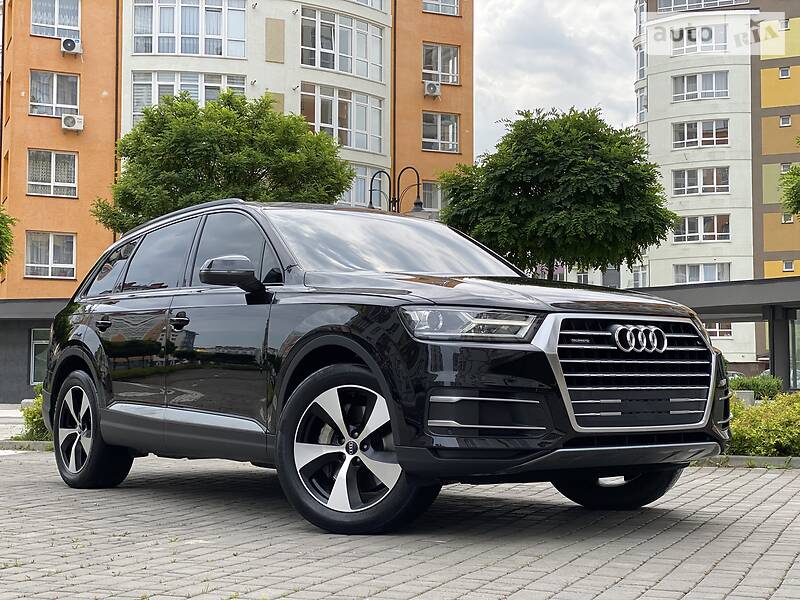 Позашляховик / Кросовер Audi Q7 2016 в Івано-Франківську