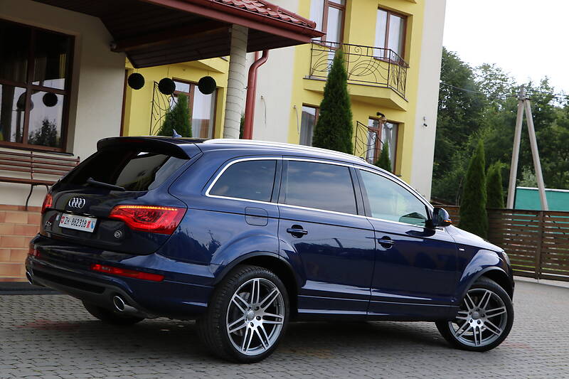 Позашляховик / Кросовер Audi Q7 2011 в Трускавці