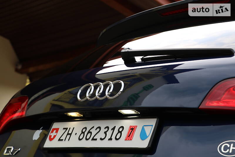 Позашляховик / Кросовер Audi Q7 2011 в Трускавці
