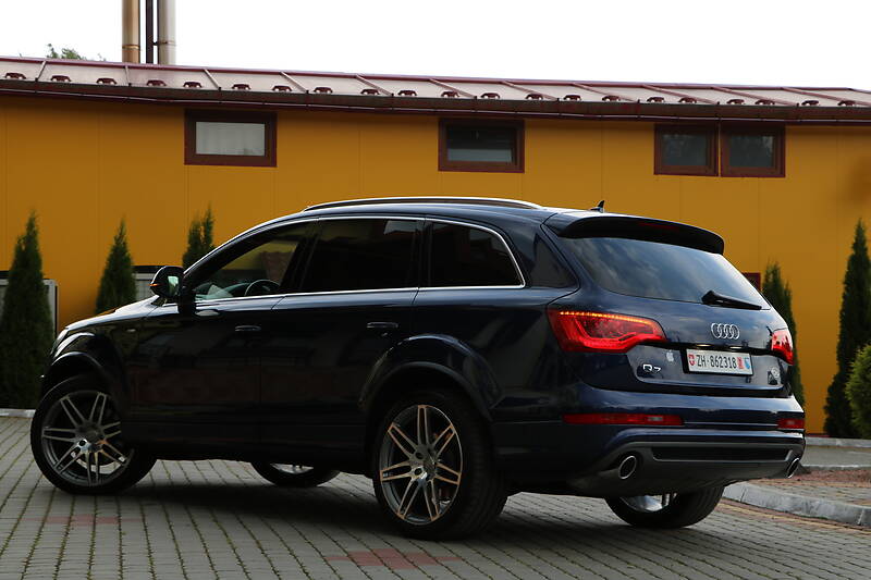 Позашляховик / Кросовер Audi Q7 2011 в Трускавці