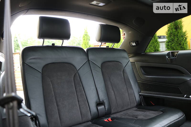 Позашляховик / Кросовер Audi Q7 2011 в Трускавці