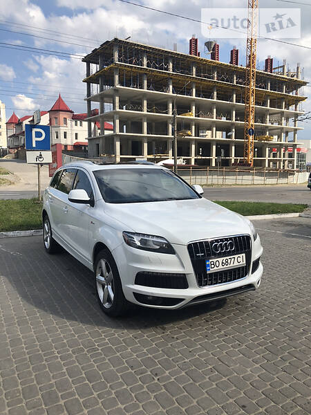 Внедорожник / Кроссовер Audi Q7 2013 в Тернополе