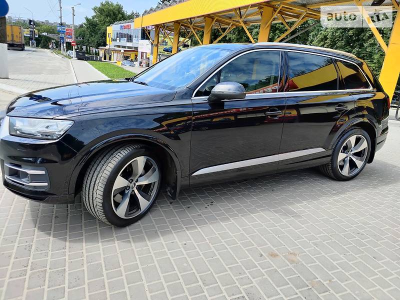 Позашляховик / Кросовер Audi Q7 2015 в Тернополі