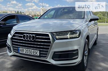 Позашляховик / Кросовер Audi Q7 2016 в Вінниці