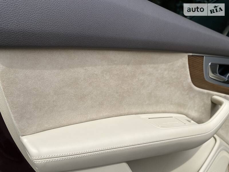 Позашляховик / Кросовер Audi Q7 2017 в Києві