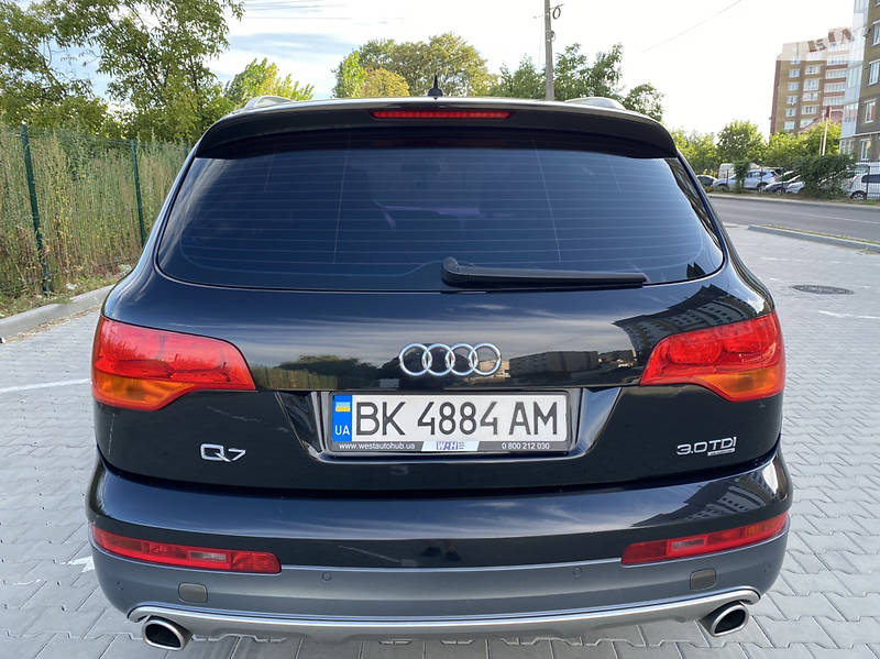 Позашляховик / Кросовер Audi Q7 2009 в Луцьку