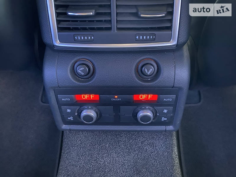 Позашляховик / Кросовер Audi Q7 2009 в Луцьку