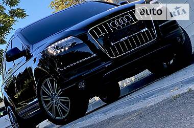 Внедорожник / Кроссовер Audi Q7 2015 в Одессе