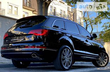 Внедорожник / Кроссовер Audi Q7 2015 в Одессе