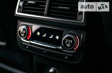 Внедорожник / Кроссовер Audi Q7 2018 в 