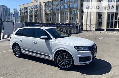 Audi Q7 2017