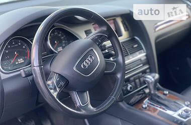 Внедорожник / Кроссовер Audi Q7 2012 в Каменец-Подольском