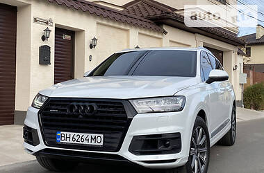 Audi Q7 2016