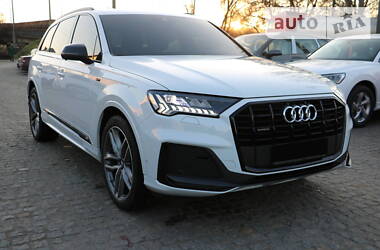 Внедорожник / Кроссовер Audi Q7 2020 в Днепре