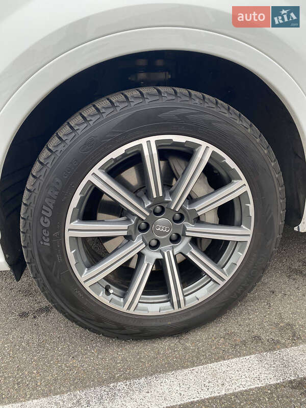 Внедорожник / Кроссовер Audi Q7 2017 в Киеве фото 11 Внедорожник / Кроссовер Audi Q7 2017 в Киеве