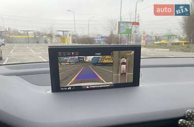 Внедорожник / Кроссовер Audi Q7 2017 в 