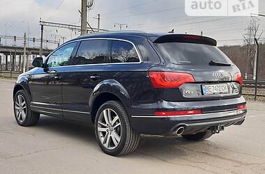 Внедорожник / Кроссовер Audi Q7 2012 в Киеве