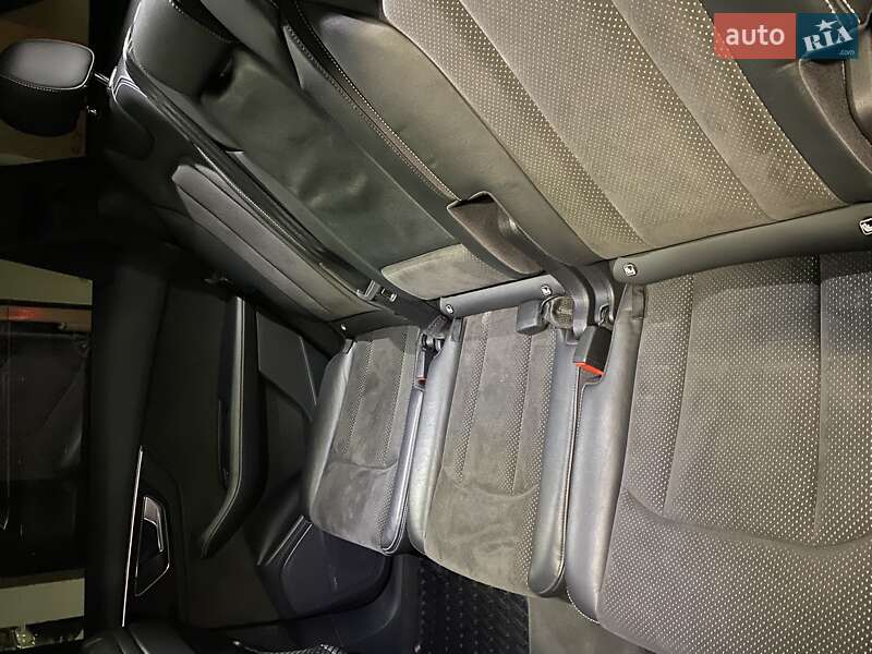 Внедорожник / Кроссовер Audi Q7 2017 в Киеве