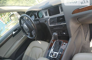 Внедорожник / Кроссовер Audi Q7 2011 в Подольске