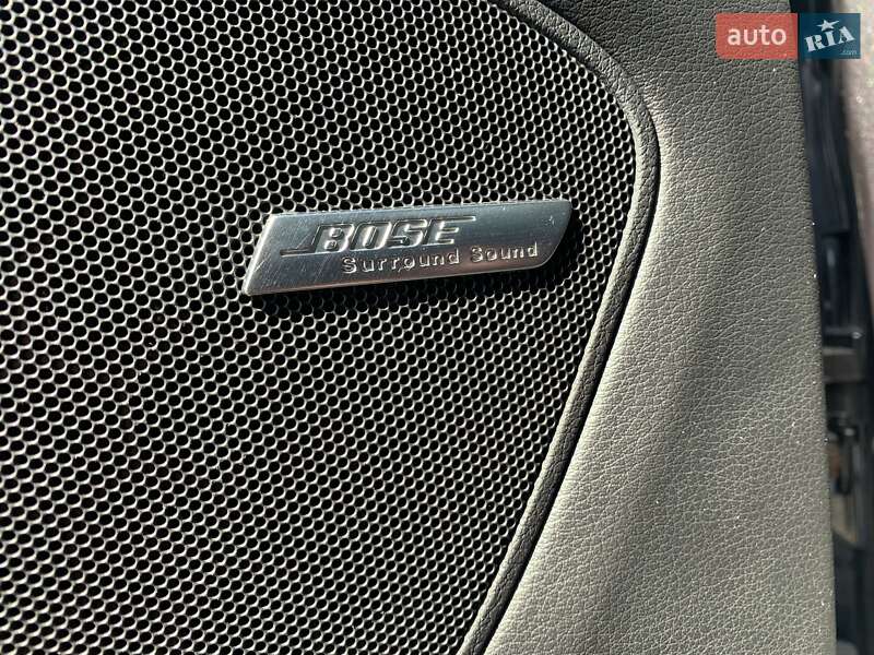 Позашляховик / Кросовер Audi Q7 2011 в Києві