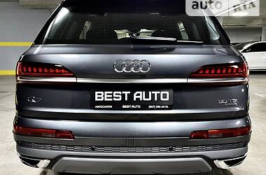 Внедорожник / Кроссовер Audi Q7 2020 в Киеве