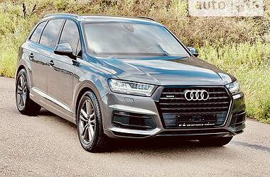 Позашляховик / Кросовер Audi Q7 2017 в Одесі