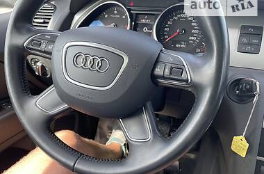 Внедорожник / Кроссовер Audi Q7 2013 в 