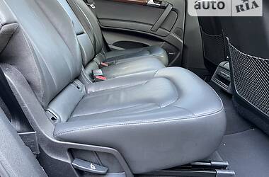 Внедорожник / Кроссовер Audi Q7 2011 в 