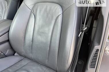 Внедорожник / Кроссовер Audi Q7 2011 в 