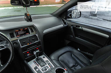Внедорожник / Кроссовер Audi Q7 2012 в Полтаве