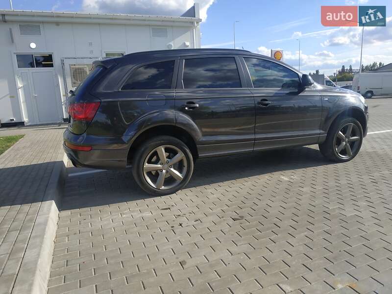 Внедорожник / Кроссовер Audi Q7 2013 в Белой Церкви