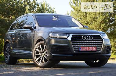 Позашляховик / Кросовер Audi Q7 2015 в Дрогобичі