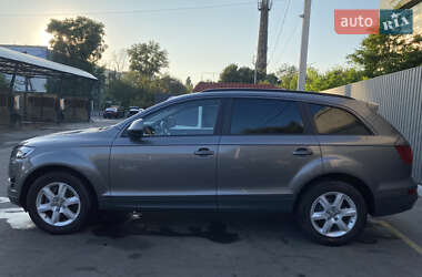 Внедорожник / Кроссовер Audi Q7 2012 в 