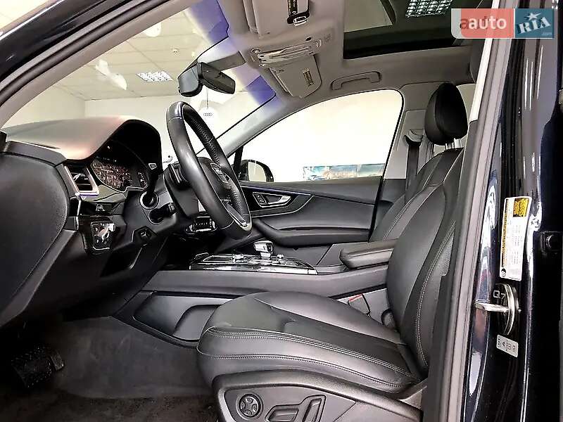 Внедорожник / Кроссовер Audi Q7 2016 в Белой Церкви
