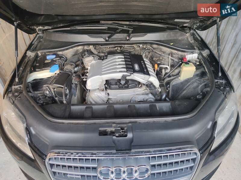 Внедорожник / Кроссовер Audi Q7 2007 в Коломые