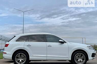 Позашляховик / Кросовер Audi Q7 2017 в Одесі