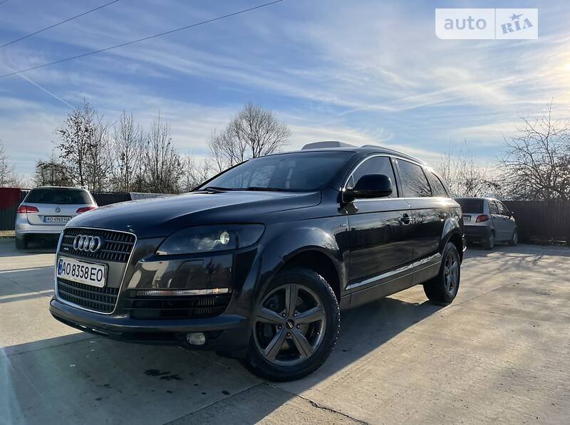 Audi Q7