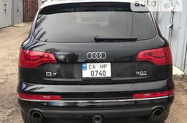 Внедорожник / Кроссовер Audi Q7 2015 в Черкассах