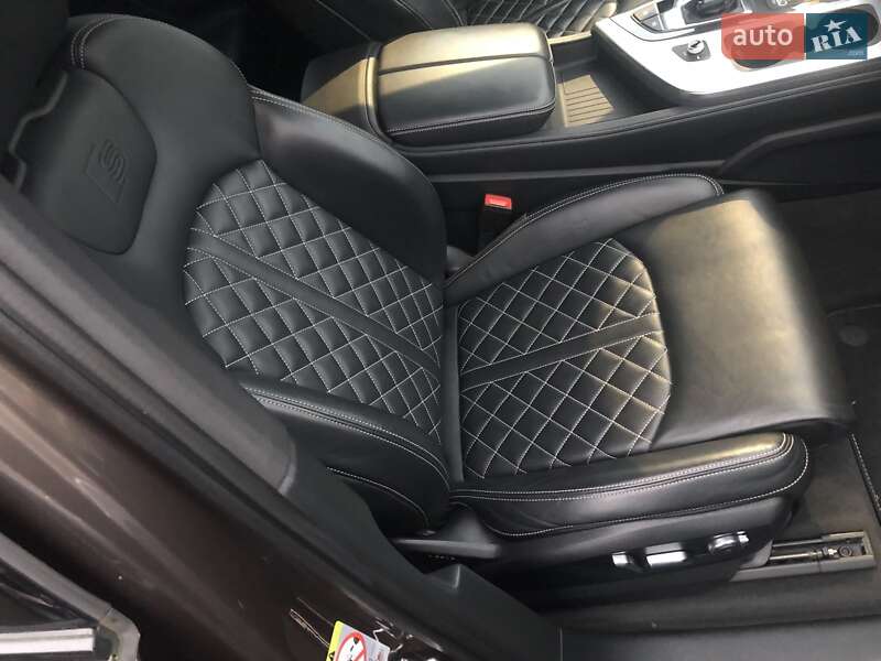 Внедорожник / Кроссовер Audi Q7 2017 в Кременчуге