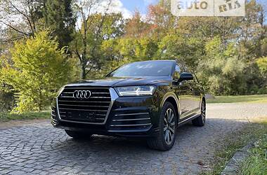 Audi Q7 2016